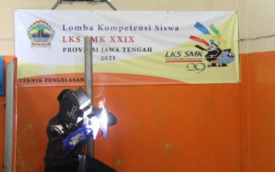 Partisipasi Teknik Pengelasan SMK N 1 Karangdadap Dalam LKS 29 Provinsi Jawa Tengah Tahun 2021