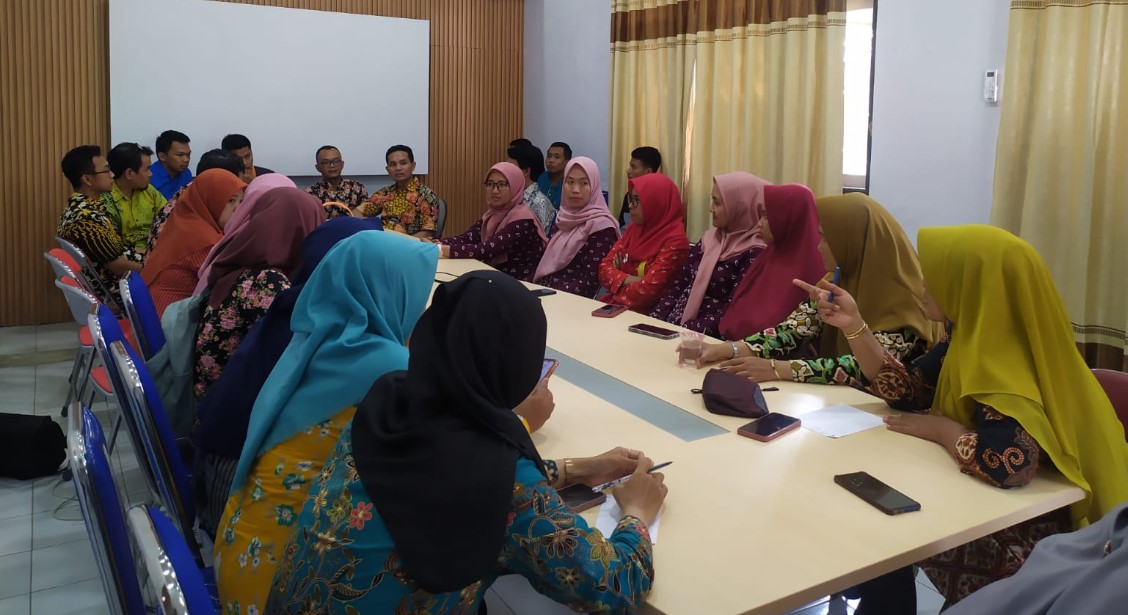 Rapat Panitia PPDB SMK N 1 Karangdadap